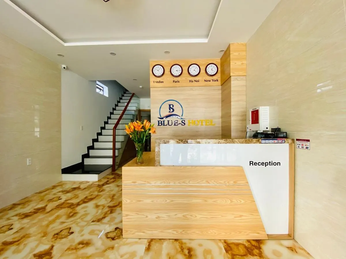 Blue-S Hotel & Apartment Da Nang 3*,  Vietnam